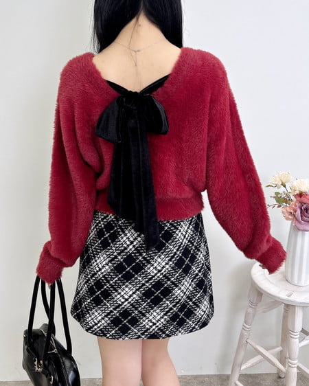 INGNI（イング） バックベロアリボンフェザーニット ﾎﾞﾙﾄﾞｰ/ｸﾛ