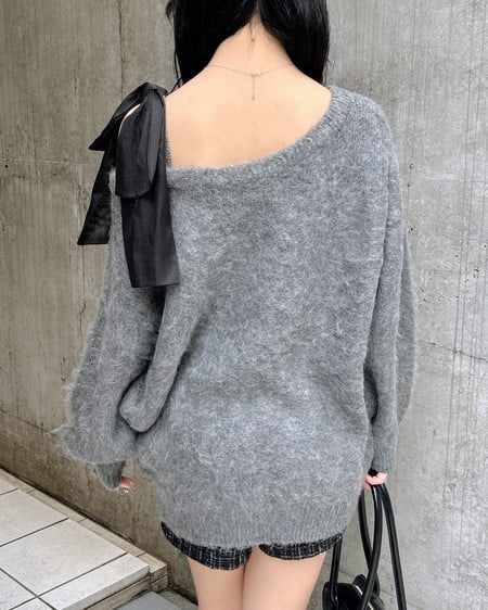 INGNI（イング） 肩リボンワンショルシャギーチュニックニット ﾁｬｺｰﾙｸﾞﾚｰ/ｸﾛ