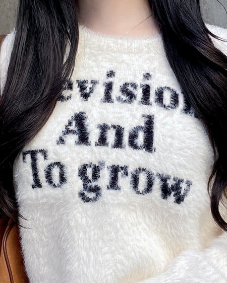 INGNI（イング） ショート丈フェザー3段ロゴニット ｵﾌﾎﾜｲﾄ/ｸﾛ