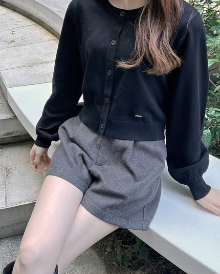 INGNI(イング) プレート付ニットカーディガン クロ