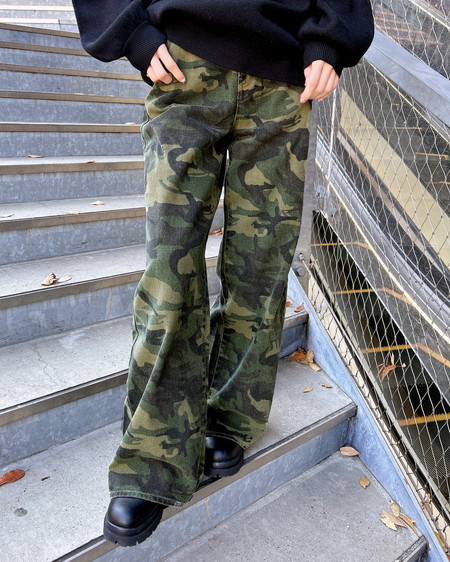 アソート柄ワイドパンツ