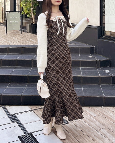 INGNI（イング） シャギーニットボレロ＋マーメイドワンピースセット ｱｲﾎﾞﾘｰ/ﾌﾞﾗｳﾝﾁｪｯｸ