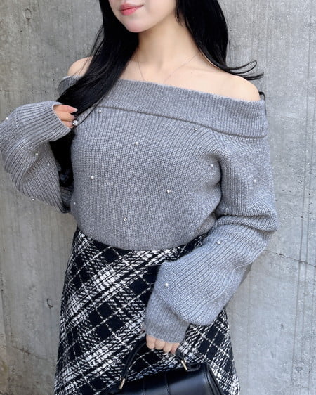 INGNI（イング） もちもちラメパールビジュー付オフショルニット ｸﾞﾚｰ