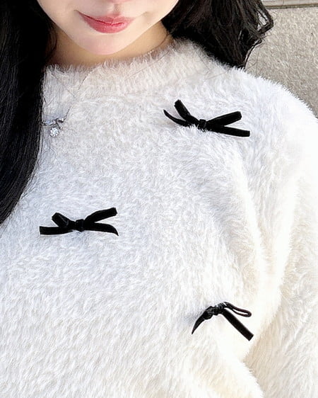 INGNI（イング） ベロアリボン付フェザーニット ｵﾌﾎﾜｲﾄ/ｸﾛ