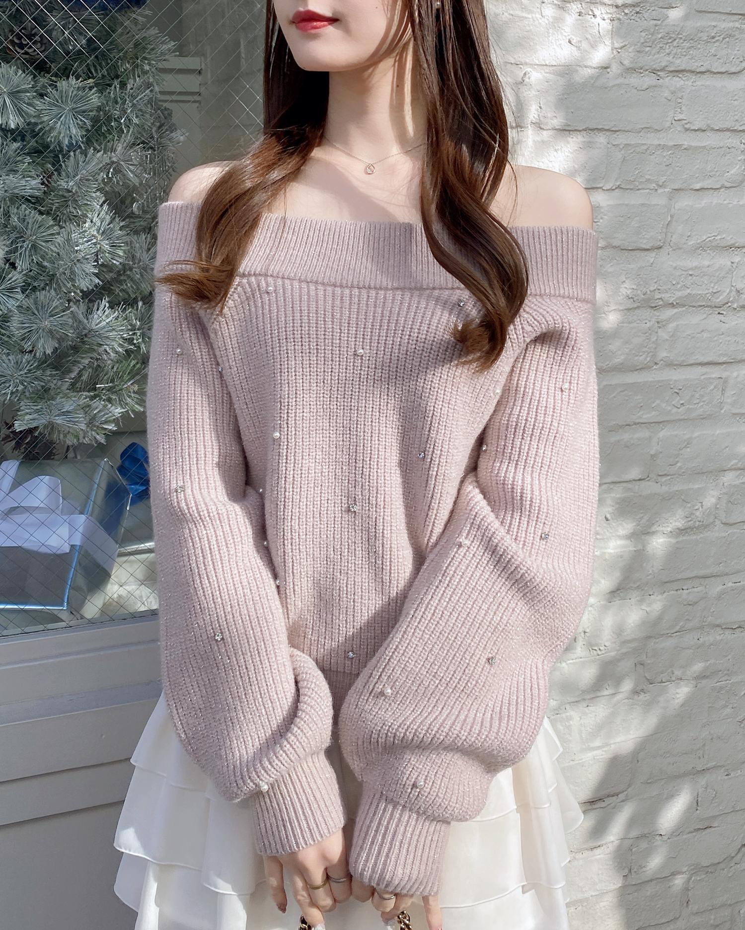 もちもちラメパールビジュー付オフショルニット