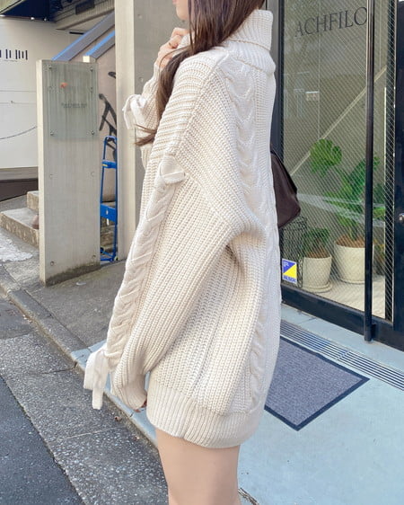 INGNI（イング） タートルネックルーズチュニックニット ｱｲﾎﾞﾘｰ