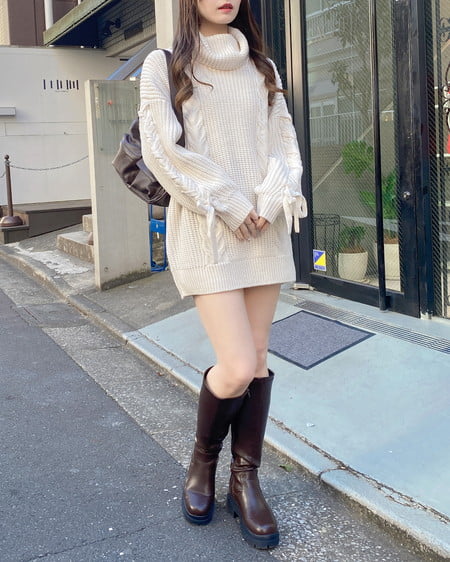 INGNI（イング） タートルネックルーズチュニックニット ｱｲﾎﾞﾘｰ