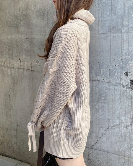 INGNI（イング） タートルネックルーズチュニックニット ﾍﾞｰｼﾞｭ