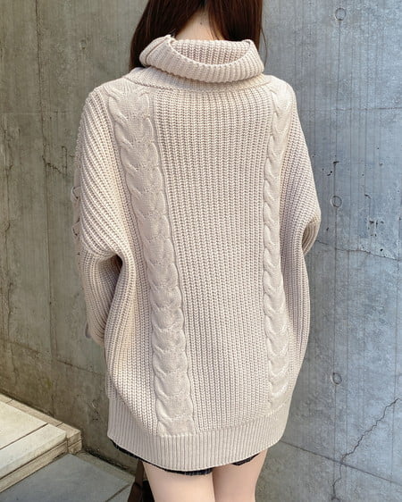 INGNI（イング） タートルネックルーズチュニックニット ﾍﾞｰｼﾞｭ