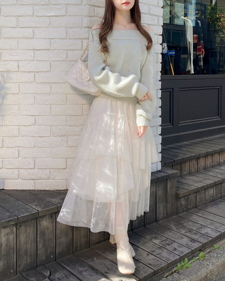 INGNI（イング） もちもちラメパールビジュー付オフショルニット ﾐﾝﾄｸﾞﾘｰﾝ