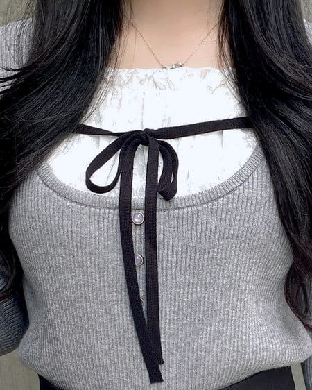 INGNI（イング） フロントレースドッキングニット ｸﾞﾚｰ/ｵﾌﾎﾜｲﾄ