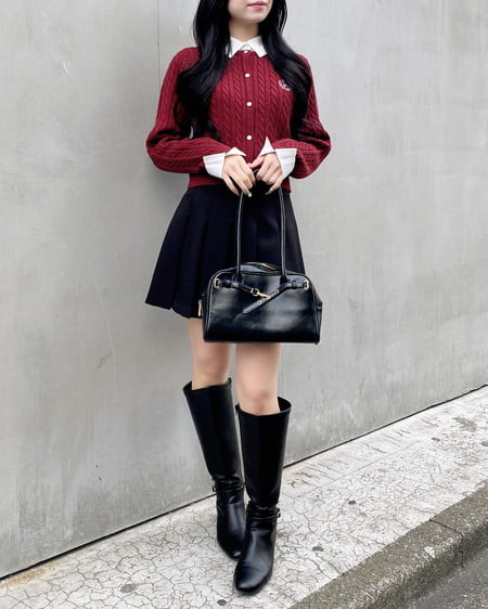 INGNI（イング） シャツレイヤード風ケーブルニット ﾎﾞﾙﾄﾞｰ/ｵﾌﾎﾜｲﾄ