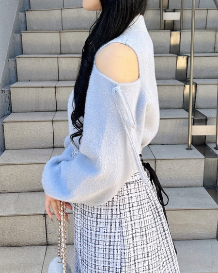 INGNI（イング） 肩開きラメフェザーニット ｻｯｸｽ