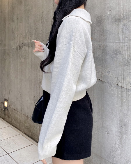 INGNI（イング） ハーフジップショート丈ロゴニット ｵﾌﾎﾜｲﾄ/ｸﾛ