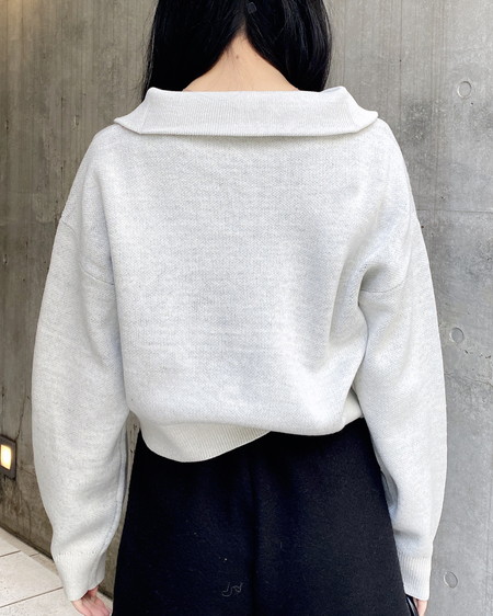 INGNI（イング） ハーフジップショート丈ロゴニット ｵﾌﾎﾜｲﾄ/ｸﾛ