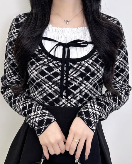 INGNI（イング） フロントフリルドッキングチェック柄ニット ｸﾛ/ｱｲﾎﾞﾘｰ