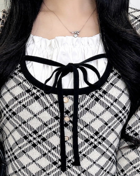 INGNI（イング） フロントフリルドッキングチェック柄ニット ｱｲﾎﾞﾘｰ/ｸﾛ