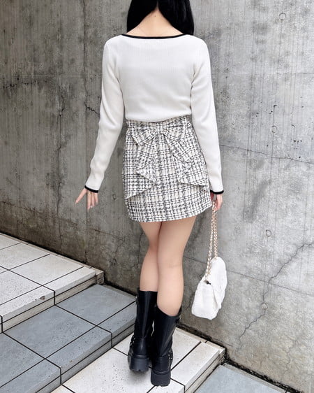 INGNI（イング） デコルテオープンリブニット ｵﾌﾎﾜｲﾄ/ｸﾛ