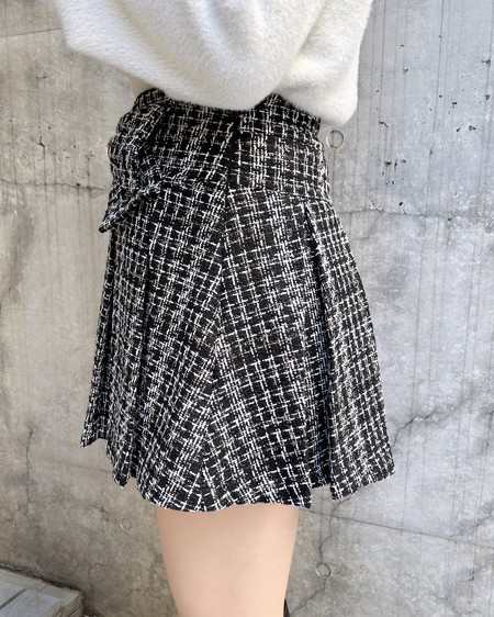 INGNI（イング） フロントリボンツイードプリーツスカパン ｸﾛ/ﾂｲｰﾄﾞ