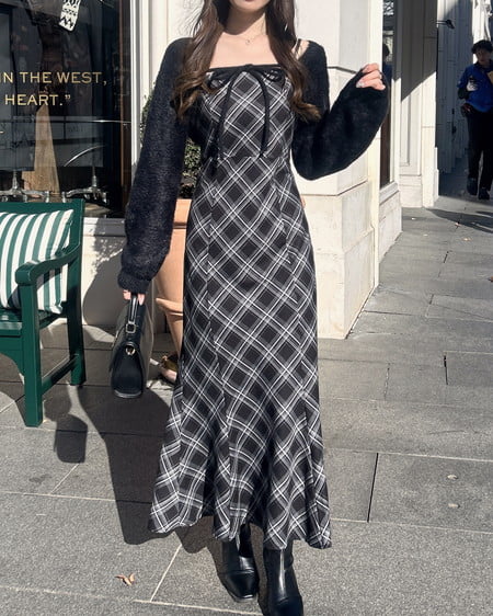 【WEB限定】シャギーニットボレロ＋マーメイドワンピースセット