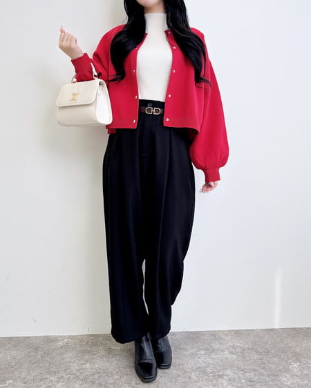 INGNI（イング） エンブレム付ショルダーバッグ ｵﾌﾎﾜｲﾄ