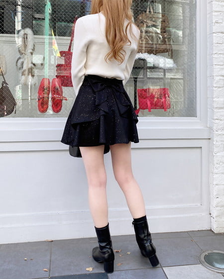 INGNI（イング） バックリボンラメフレアスカパン ｸﾛ