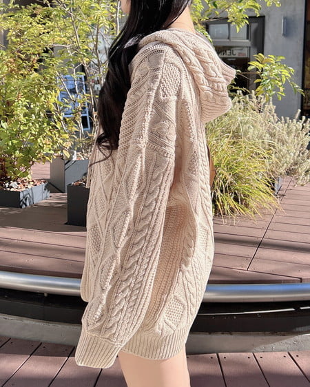 INGNI(イング) ケーブルビッグニットパーカー ベージュ