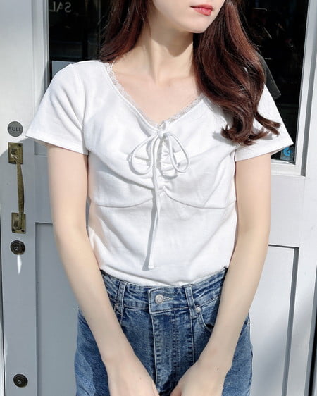 INGNI（イング） レース付フロントギャザーリボンリブトップス ｵﾌﾎﾜｲﾄ