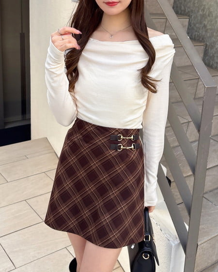 INGNI（イング） ギャザードレープトップス ｱｲﾎﾞﾘｰ