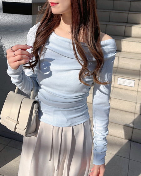 INGNI（イング） ギャザードレープトップス ｻｯｸｽ