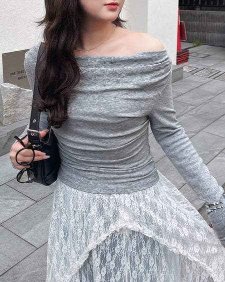 INGNI（イング） ギャザードレープトップス ﾗｲﾄｸﾞﾚｰ