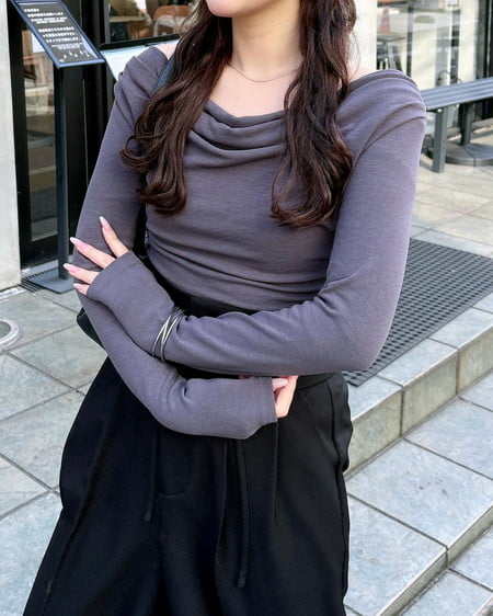 INGNI（イング） ギャザードレープトップス ﾁｬｺｰﾙｸﾞﾚｰ