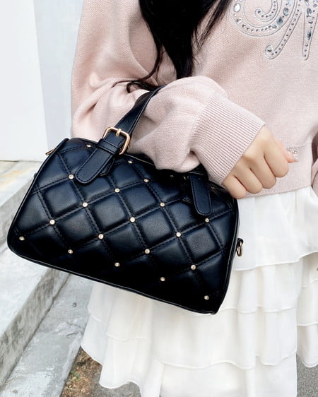 INGNI（イング） ビジューキルティングボストンバッグ ｸﾛ