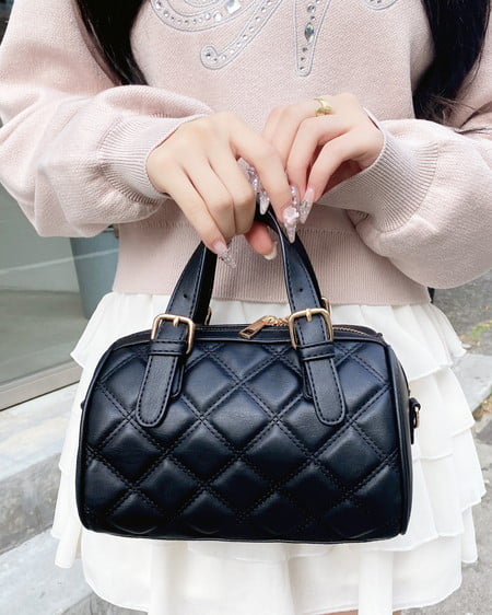 INGNI（イング） ビジューキルティングボストンバッグ ｸﾛ