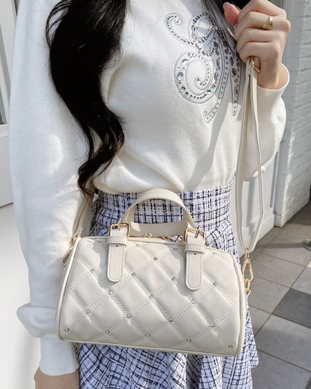 INGNI（イング） ビジューキルティングボストンバッグ ｱｲﾎﾞﾘｰ