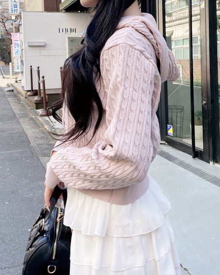 INGNI（イング） プレート付ケーブルニットパーカー ﾋﾟﾝｸ