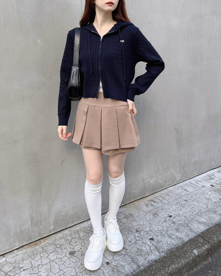 INGNI（イング） プレート付ケーブルニットパーカー ｺﾝ