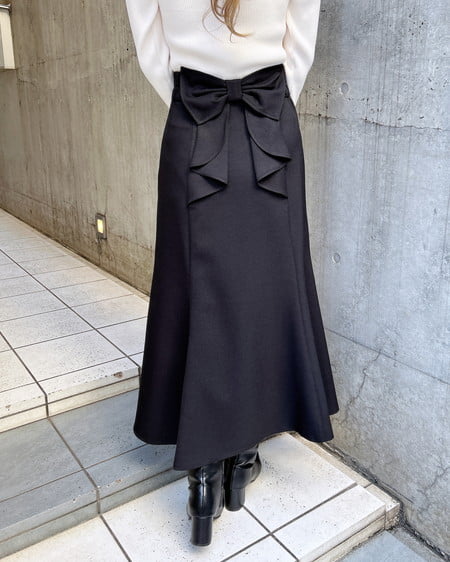 INGNI（イング） バックリボンマーメイドスカート ｸﾛ