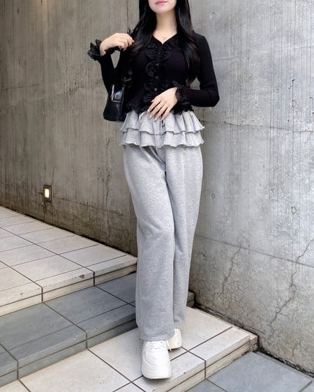 INGNI（イング） フリルスウェットパンツ ｸﾞﾚｰ