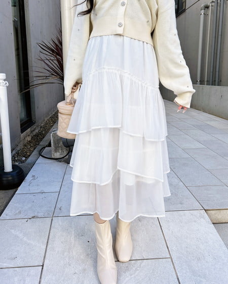 INGNI（イング） シアーティアードスカート ｵﾌﾎﾜｲﾄ