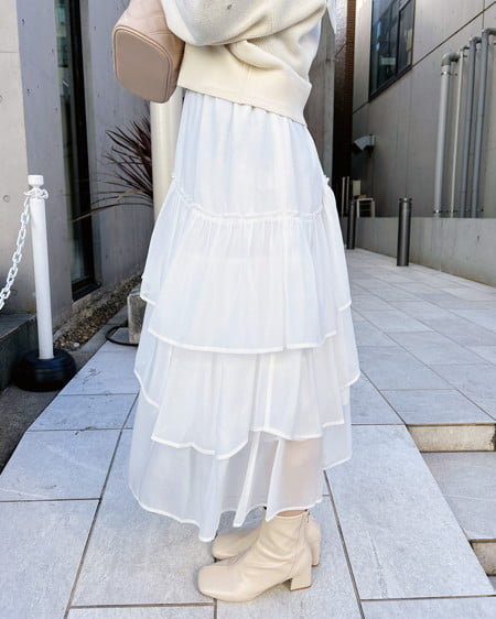 INGNI（イング） シアーティアードスカート ｵﾌﾎﾜｲﾄ