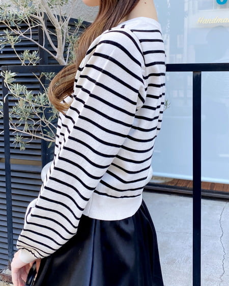 INGNI（イング） ビジューボタンニットカーディガン ｵﾌｸﾛ/ﾎﾞｰﾀﾞｰ