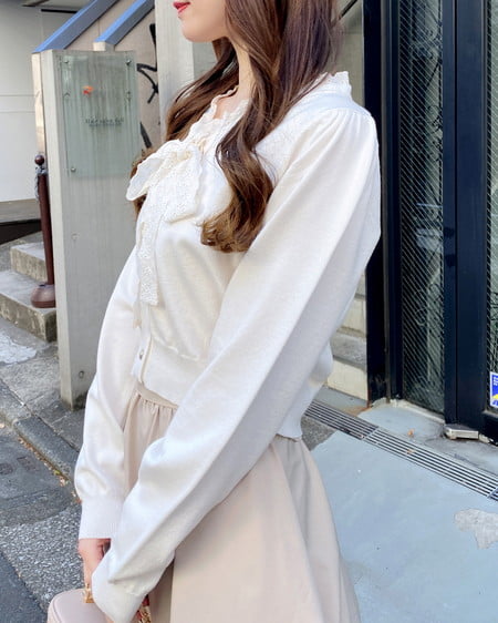 INGNI（イング） レースボウタイニット ｱｲﾎﾞﾘｰ