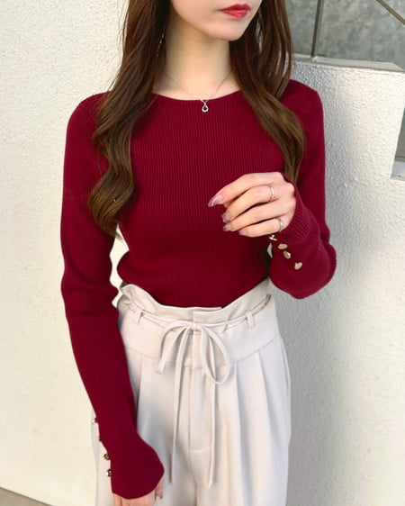 INGNI（イング） ボートネック袖金ボタンニット ﾎﾞﾙﾄﾞｰ