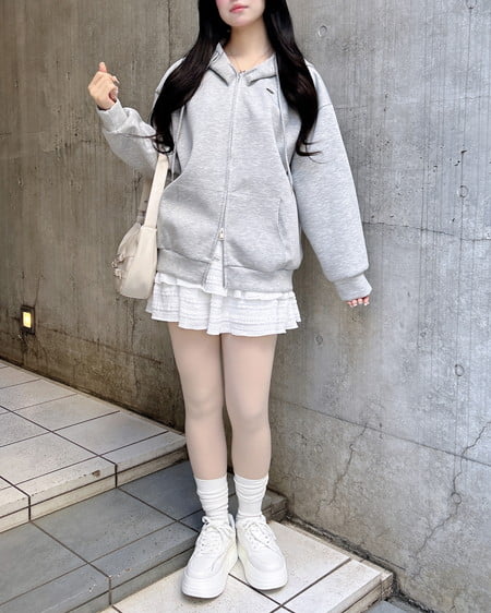 INGNI（イング） 胸プレート付ダンボールダブルジップパーカー ｸﾞﾚｰ