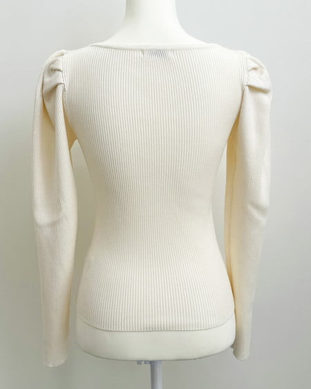 INGNI（イング） プレート付パフスリーブリブニット ｱｲﾎﾞﾘｰ