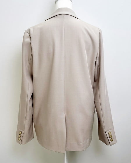 INGNI（イング） 金ボタンテーラードジャケット ｱｲﾎﾞﾘｰ