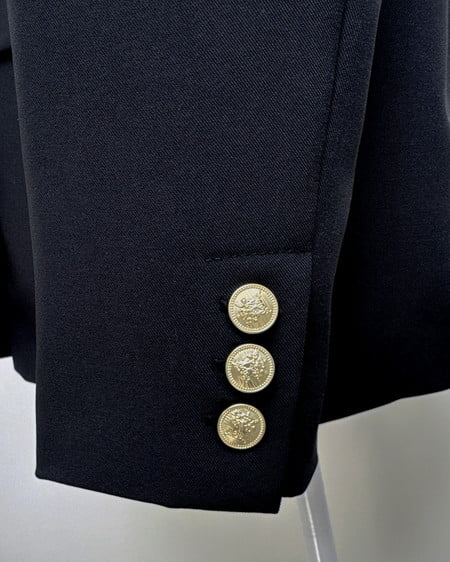 INGNI（イング） 金ボタンテーラードジャケット ｸﾛ