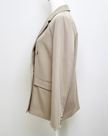 INGNI(イング) 金ボタンテーラードジャケット ライトベージュ