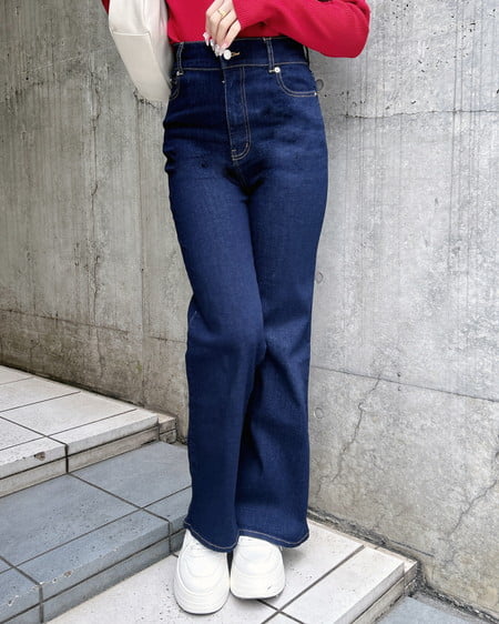 【2／4 2時までの限定価格】【S～Mサイズ】フレアデニムパンツ